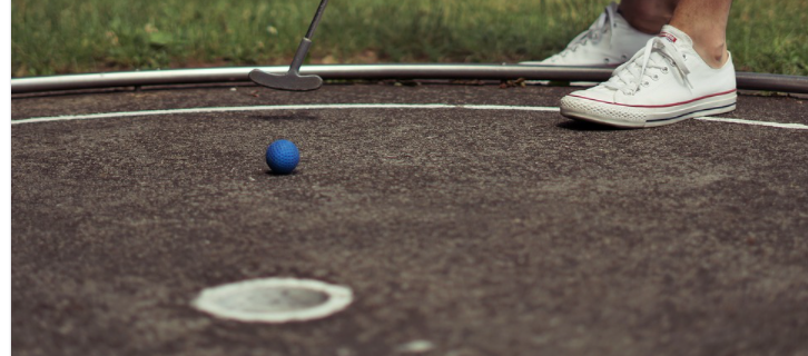 Indoor Mini Golf